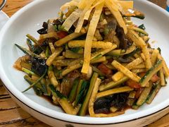 -辣椒炒肉家常菜馆(寒亭店)