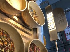 -山焱·炭火自助烤肉(周浦万达店)