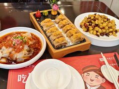 -新侗家食府(蟠桃宫店)