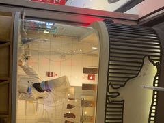 -左庭右院鲜牛肉火锅(金山万达店)