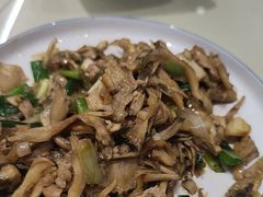 -何适山庄 ·可团建(水长城P2停车场店)