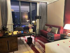 -广州天河希尔顿酒店