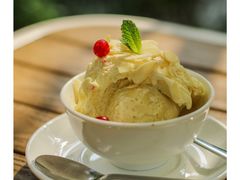 雪糕配杂莓-Bistro 63 创意融合料理(广粤天地店)