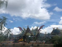 -七彩云南欢乐世界