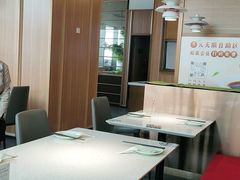 大堂-船歌·鱼水饺青岛菜(金狮广场店)