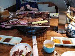 -明洞阿姨·韩式酱蟹烤肉·创意料理(三元桥店)