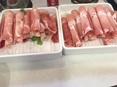 -百品聚旋转火锅(万德庄店)