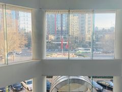 -亮马河饭店翠雅咖啡厅