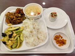 -聚德华天护国寺小吃(甜水园店)
