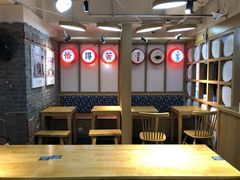 大堂-呷佬·长沙手工米粉(金沙江路店)