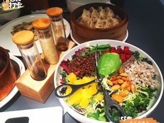 芥子酱羽翼甘蓝沙拉-小大董·烤鸭(观景餐厅·南京西路店)