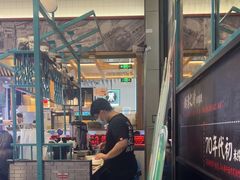 -肥汁米蘭香港米线(长宁来福士店)