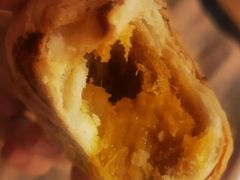 咸蛋黄流心酥饼装-肯德基(黄渡DT店)