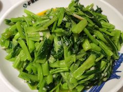 -小菜园新徽菜(南京秦淮龙蟠汇店)