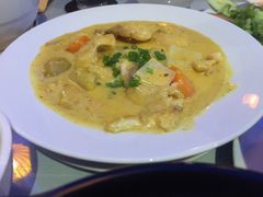 -Lanterns Vietnamese Restaurant