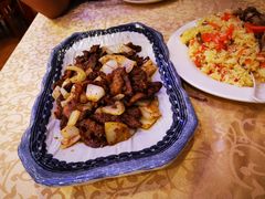 孜然羊肉-维吾尔餐厅(宜山路店)