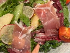 -LESCEDARS  Bistro香柏树(外滩店)