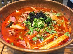 -成都你六姐·牛肉冒菜(上海环宇荟店)