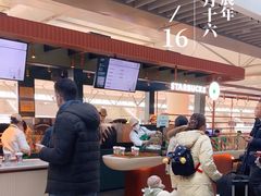 -星巴克(上海虹桥站2A检票口)