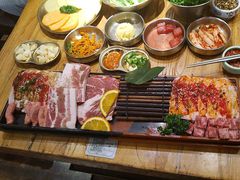 -韩景台烤肉(八大处店)