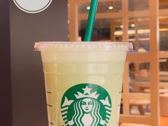 -星巴克臻选(国贸商城首店)