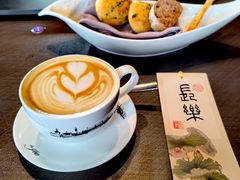 -Da Ivo哒伊沃意大利魔镜餐厅(外滩店)
