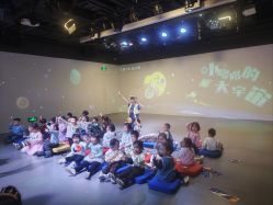 -小鸡哆哆故事屋·儿童乐园(嘉里城店)