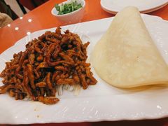 薄饼卷鸭丝-北京小肠陈饭庄(方庄店)