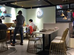 用餐区-两点半深夜牛排(斗西路店)