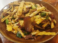 -苗湘食府(十年店)