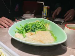 鸡汁腐皮香蒿-新白鹿餐厅(金鹰新街口店)
