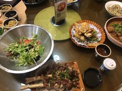 -丁里羊肉小镇(天鹅湖总店)