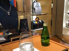 -乐蓬马歇百货公司(Rive Gauche)