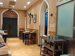 -清真吴记门钉肉饼·喜多利