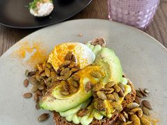 牛油果吐司-BOR Eatery(安福路店)