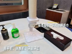 -丽华大酒店健身游泳馆