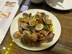 -泉畔人家·老济南经典鲁菜(大明湖店)