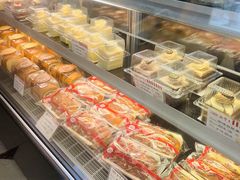 -红宝石·鲜奶小方·海派西点房(金杨店)