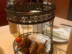 秘制脆皮乳鸽-避风塘(宝山万达店)