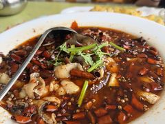 -雪湖煜辰鱼头老店(雪野湖店)