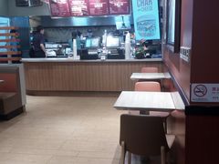 -The Habit Burger Grill 哈比特汉堡(爱琴海店)