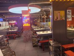 -钢管厂五区小郡肝串串香(蜀都万达店)