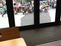 -肯德基(盘龙奥莱店)