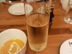 樱花草莓气泡-猫咖时代(中山亭店)