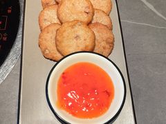 香煎墨鱼饼-创味·民间海南菜·非遗藤桥排骨(藤桥·免税城店)