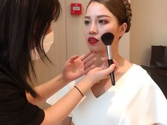 -金夫人化妆摄影职业培训学校
