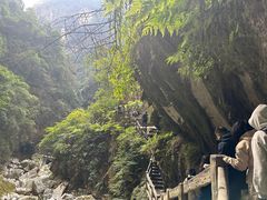 -龙水峡地缝景区