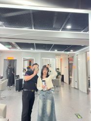 -艾美A·M Hair Salon