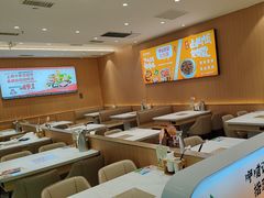 -呷哺呷哺(融创茂店)