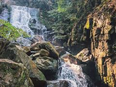 -藏龙百瀑风景区